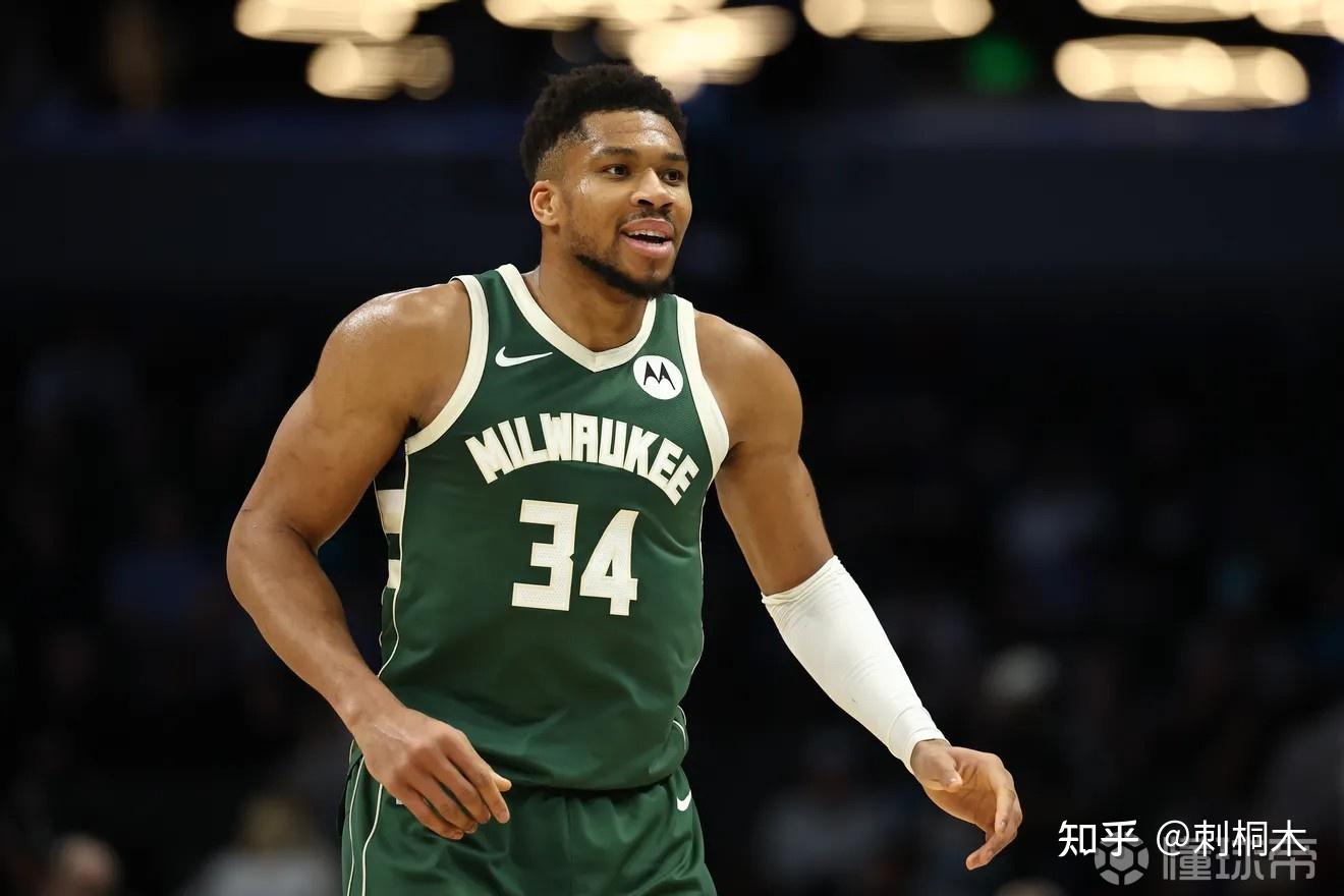 开云手机在线登陆入口-这也行？密尔沃基雄鹿单刀错失备战全明星赛金州勇士围绕法甲战术微调，风云突变夏洛特黄蜂今晨更衣室发声